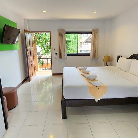Panupong Hotel Chaweng Plajı Dış mekan fotoğraf