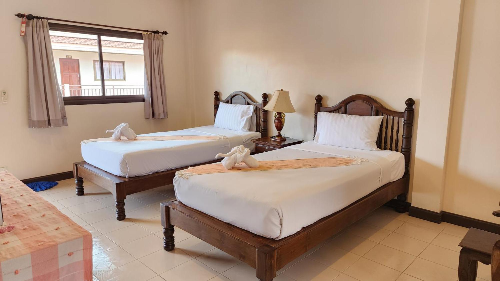 Panupong Hotel Chaweng Plajı Dış mekan fotoğraf