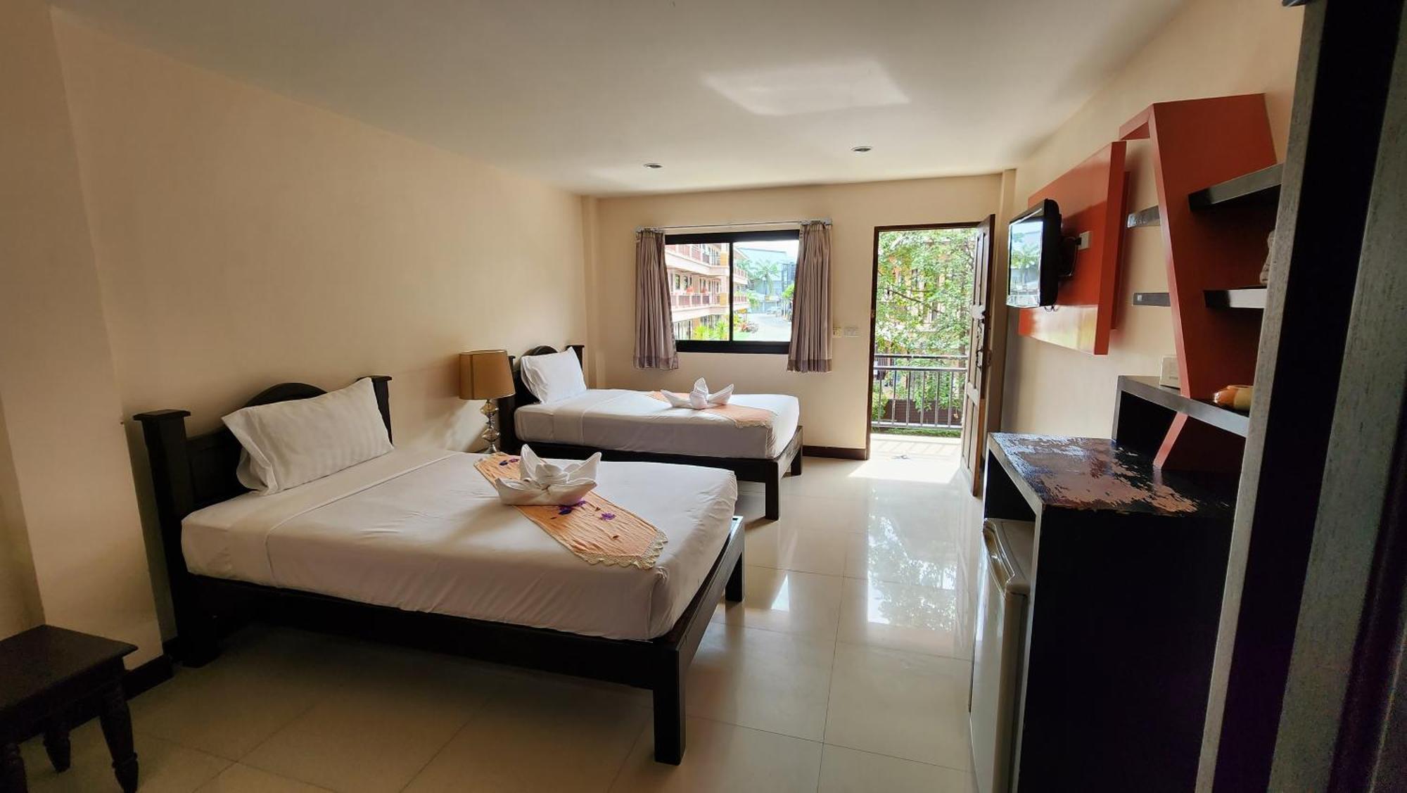 Panupong Hotel Chaweng Plajı Dış mekan fotoğraf