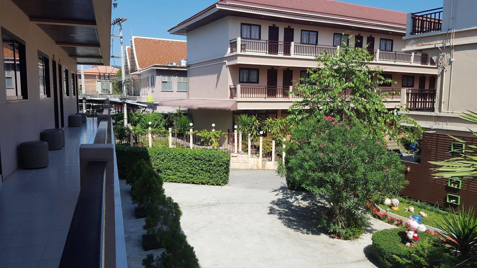 Panupong Hotel Chaweng Plajı Dış mekan fotoğraf